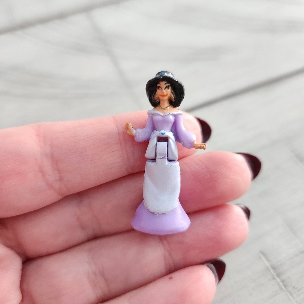 1990 Blue Bird Polly Pocket X Disney Jasmin Doll